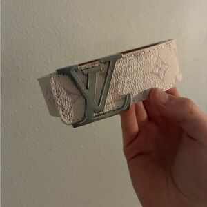 Louis Vuitton Tan Leather Belt